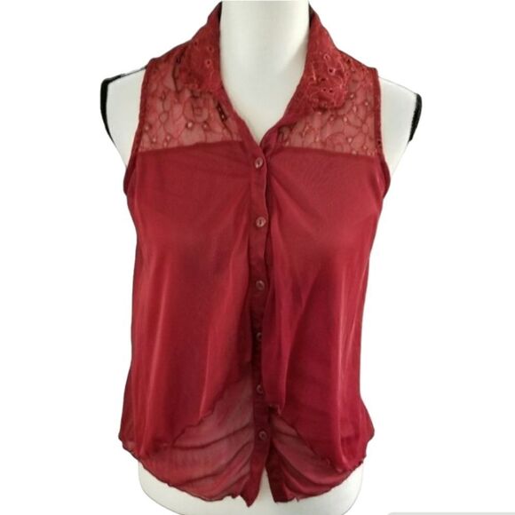 5/$25 Paper Tee sheer layered button up sleeveless blouse - Picture 2 of 6